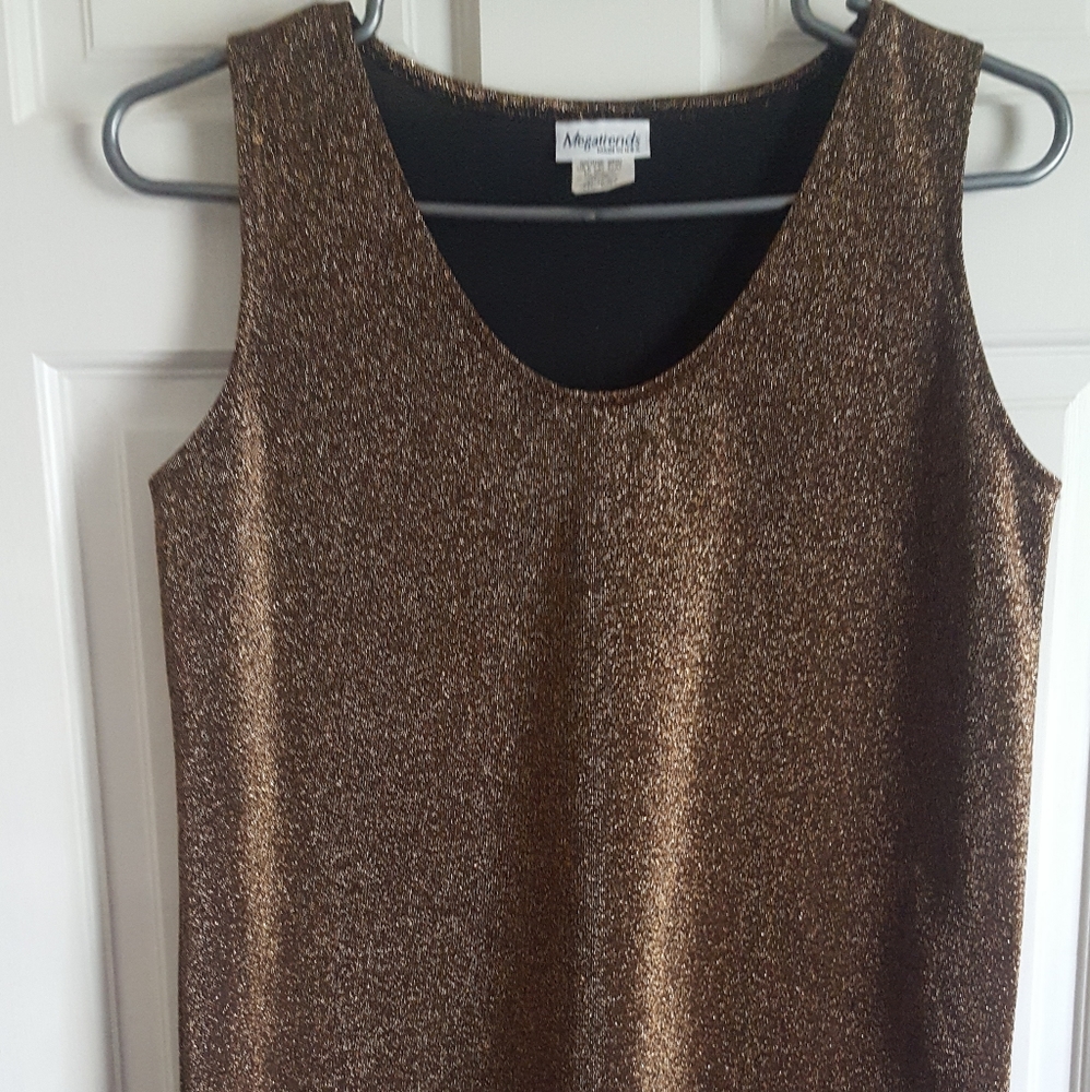 Megatrends Metallic Tank